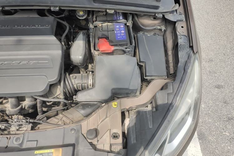 Used Ford Escort 2015 1.5L Automatic Fashion Model Engine Bay Left