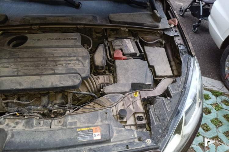 Used Ford Escort 2015 1.5L Automatic Fashion Model Engine Bay Left