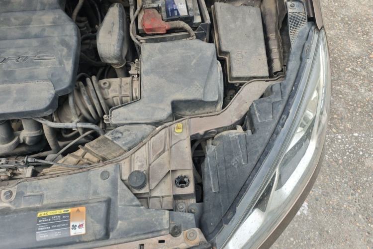 Used Ford Escort 2015 1.5L Automatic Fashion Model Engine Bay Left