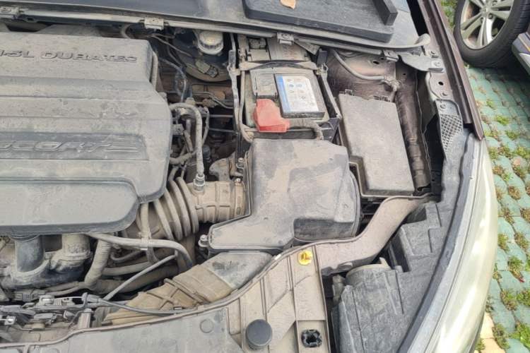 Used Ford Escort 2015 1.5L Manual Fashion Edition Engine Bay Left