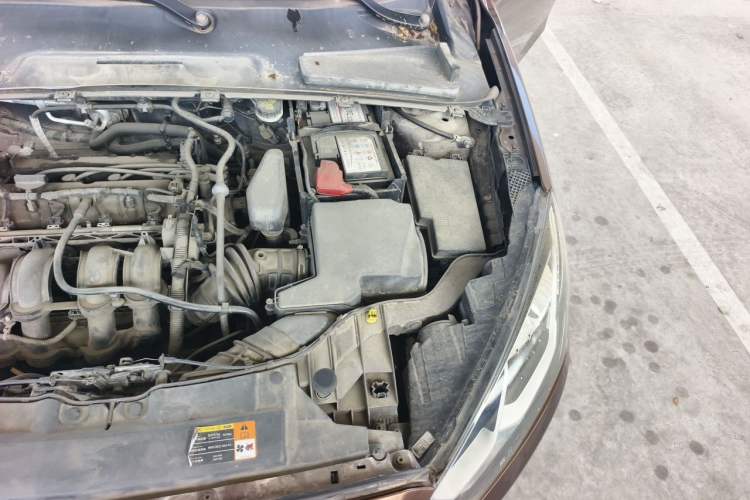 Used Ford Escort 2015 1.5L Automatic Comfort Edition Engine Bay Left