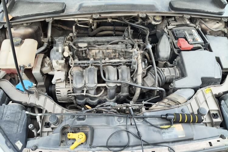 Used Ford Escort 2015 1.5L Automatic Fashion Model Engine Bay