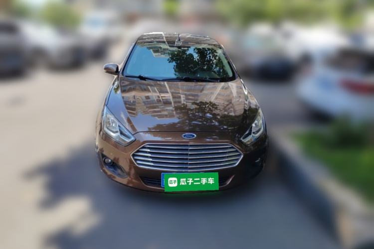 Used Ford Escort 2015 1.5L Automatic Comfort Edition Exterior 1