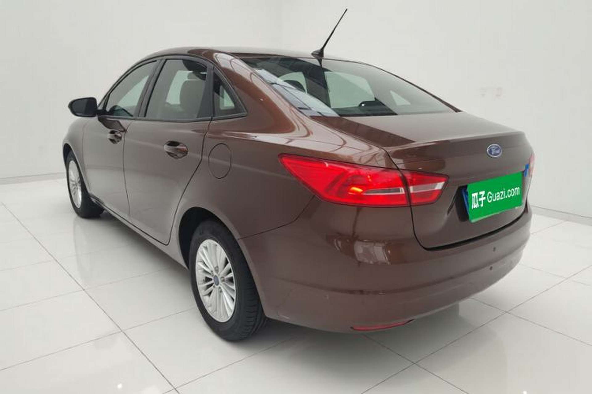 Used Ford Escort 2015 1.5L Automatic Comfort Edition Exterior 2