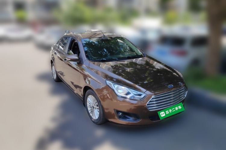 Used Ford Escort 2015 1.5L Automatic Comfort Edition Exterior 2