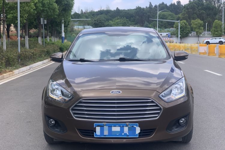Used Ford Escort 2015 1.5L Automatic Comfort Edition Exterior 7