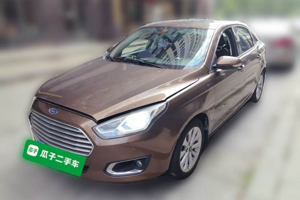 Ford Escort 2015