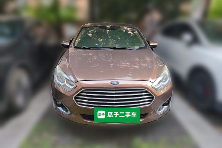 Used Ford Escort 2015 1.5L Automatic Fashion Model Front
