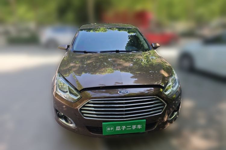 Used Ford Escort 2015 1.5L Automatic Fashion Model Front