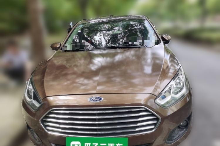 Used Ford Escort 2015 1.5L Manual Comfort Model Front