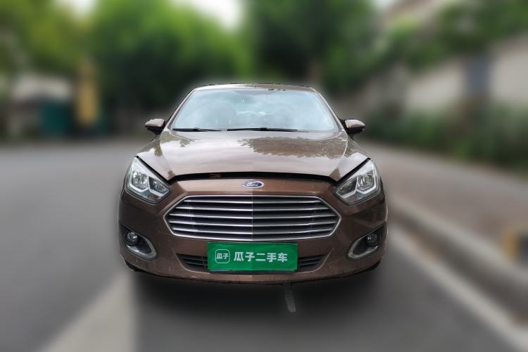Used Ford Escort 2015 1.5L Automatic Fashion Model Front