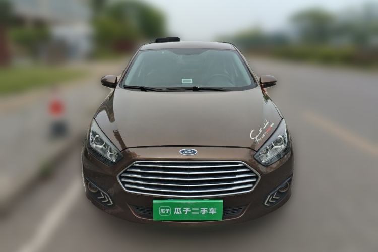 Used Ford Escort 2015 1.5L Manual Comfort Model Front