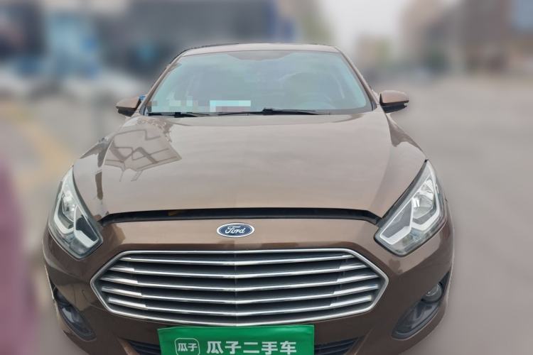 Used Ford Escort 2015 1.5L Manual Comfort Model Front