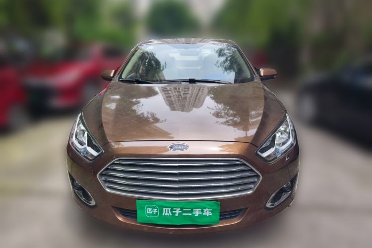 Used Ford Escort 2015 1.5L Automatic Fashion Model Front