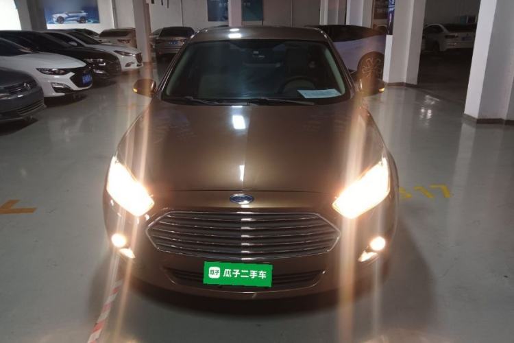 Used Ford Escort 2015 1.5L Automatic Comfort Edition Front