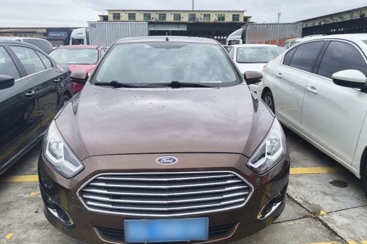 Used Ford Escort 2015 1.5L Automatic Fashion Model Front