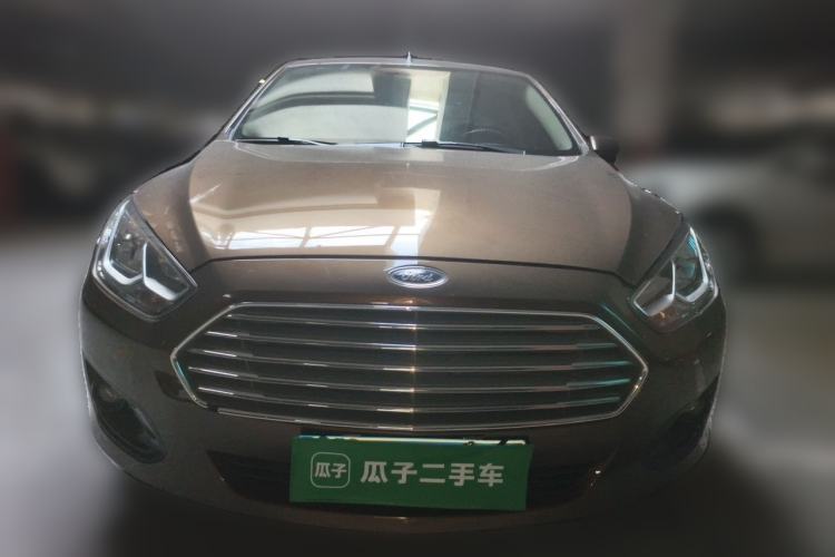 Used Ford Escort 2015 1.5L Manual Comfort Model Front