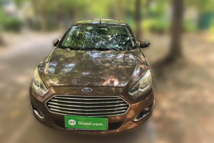 Used Ford Escort 2015 1.5L Automatic Fashion Model Front