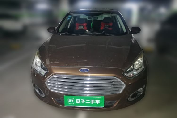 Used Ford Escort 2015 1.5L Automatic Fashion Model Front