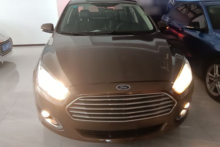 Used Ford Escort 2015 1.5L Automatic Fashion Model Front