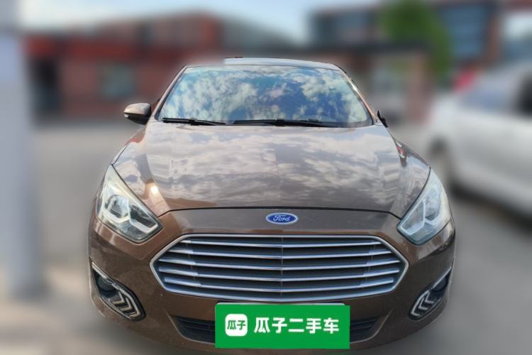 Used Ford Escort 2015 1.5L Automatic Fashion Model Front