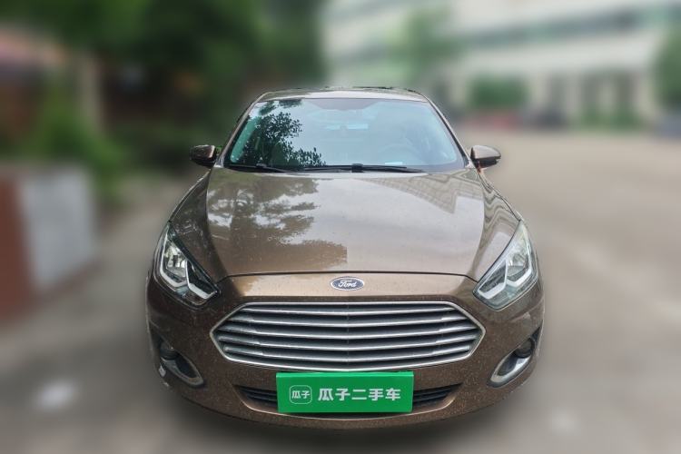 Used Ford Escort 2015 1.5L Automatic Fashion Model Front