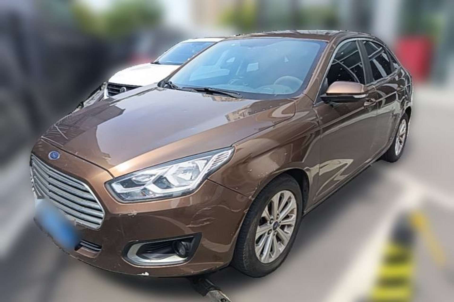Used Ford Escort 2015 1.5L Automatic Fashion Model Front Left 45 Deg