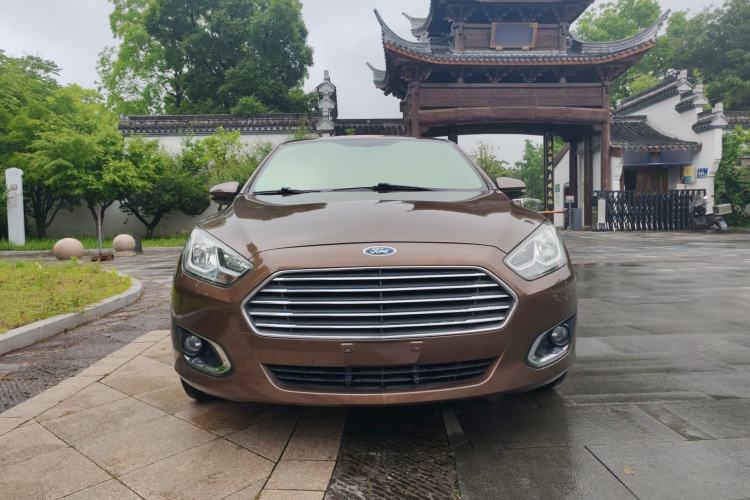 Used Ford Escort 2015 1.5L Automatic Fashion Model Front