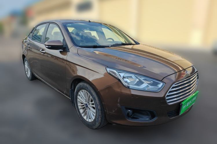 Used Ford Escort 2015 1.5L Automatic Comfort Edition Front Right 45 Deg
