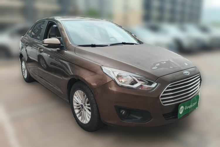 Used Ford Escort 2015 1.5L Automatic Comfort Edition Front Right 45 Deg