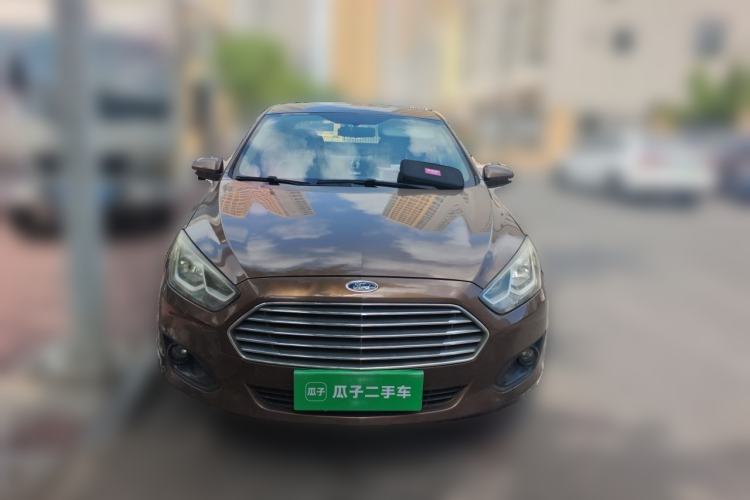 Used Ford Escort 2015 1.5L Automatic Comfort Edition Front