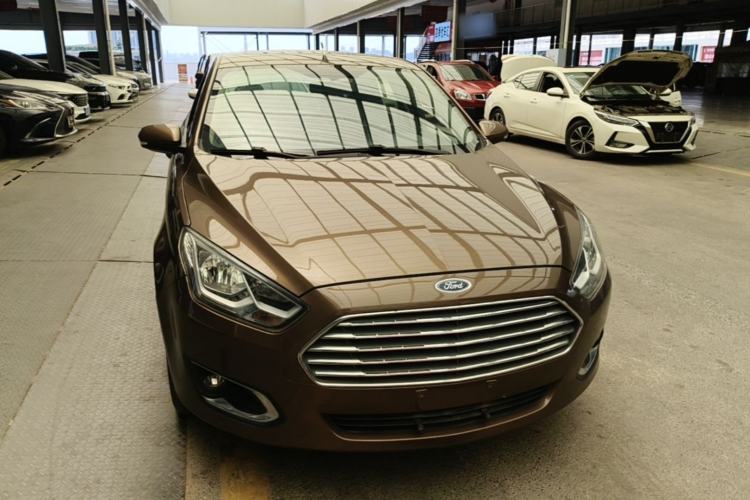 Used Ford Escort 2015 1.5L Automatic Fashion Model Front
