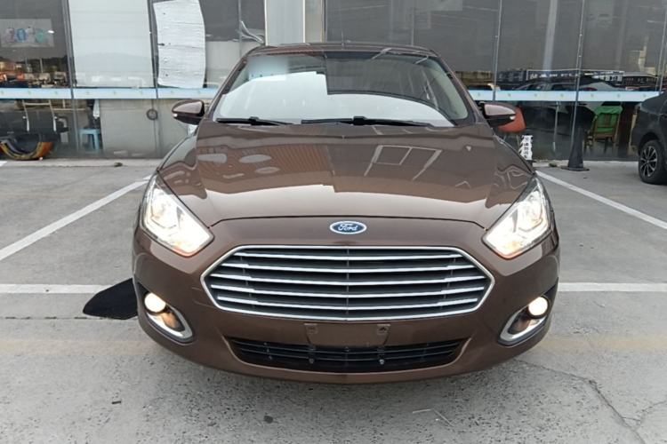 Used Ford Escort 2015 1.5L Automatic Fashion Model Front