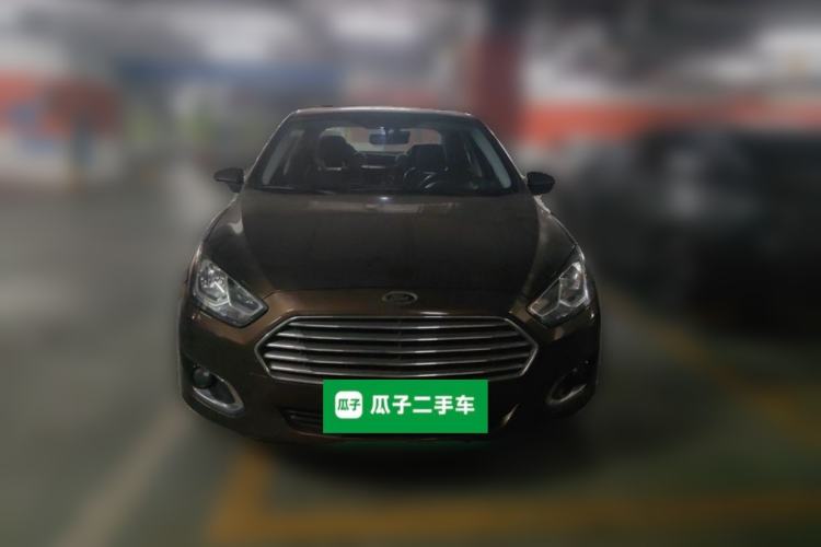 Used Ford Escort 2015 1.5L Automatic Fashion Model Front
