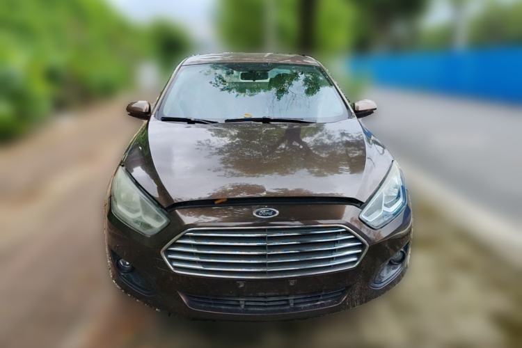Used Ford Escort 2015 1.5L Automatic Comfort Edition Front