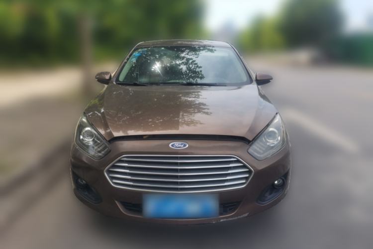 Used Ford Escort 2015 1.5L Manual Comfort Model Front