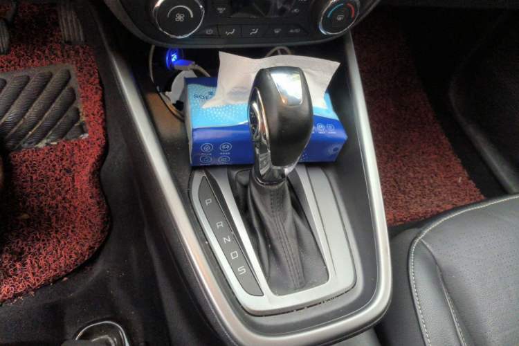 Used Ford Escort 2015 1.5L Automatic Fashion Model Gear Lever
