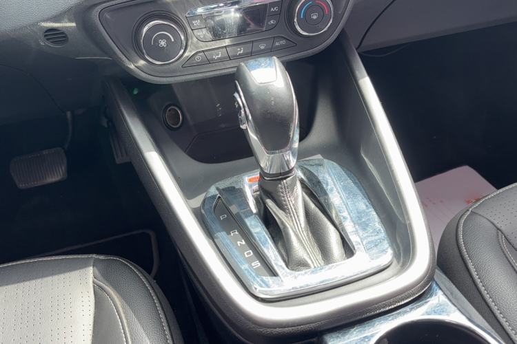 Used Ford Escort 2015 1.5L Automatic Fashion Model Gear Lever