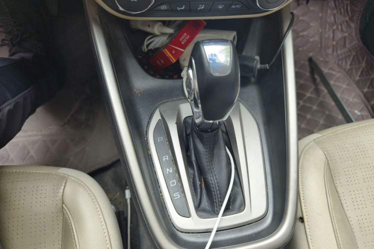 Used Ford Escort 2015 1.5L Automatic Fashion Model Gear Lever