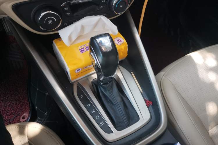 Used Ford Escort 2015 1.5L Automatic Fashion Model Gear Lever