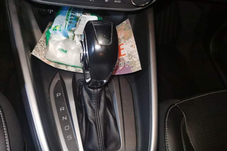 Used Ford Escort 2015 1.5L Automatic Fashion Model Gear Lever