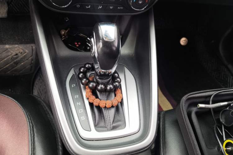 Used Ford Escort 2015 1.5L Automatic Fashion Model Gear Lever