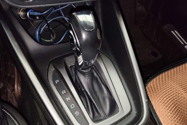 Used Ford Escort 2015 1.5L Automatic Fashion Model Gear Lever