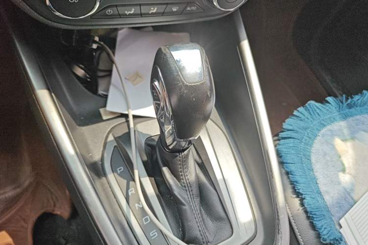 Used Ford Escort 2015 1.5L Automatic Fashion Model Gear Lever