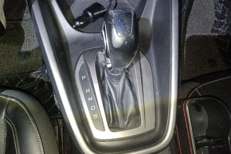 Used Ford Escort 2015 1.5L Automatic Fashion Model Gear Lever