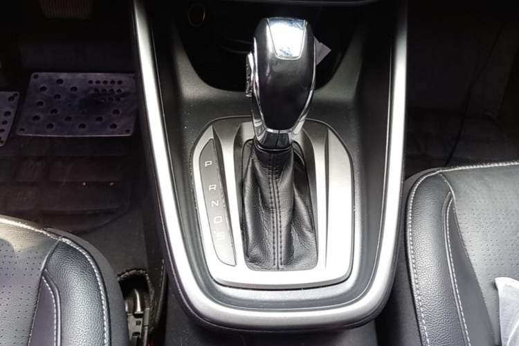Used Ford Escort 2015 1.5L Automatic Fashion Model Gear Lever
