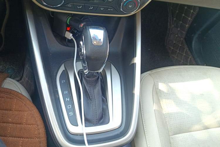 Used Ford Escort 2015 1.5L Automatic Fashion Model Gear Lever