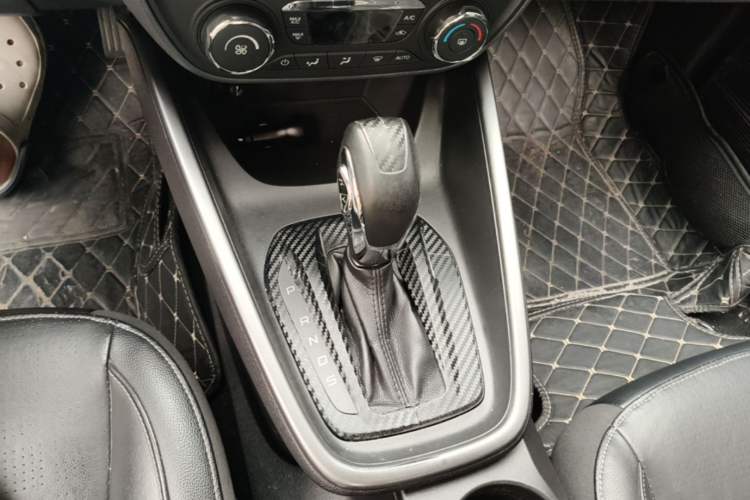 Used Ford Escort 2015 1.5L Automatic Fashion Model Gear Lever