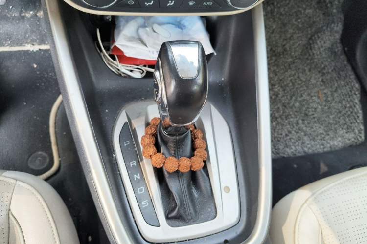 Used Ford Escort 2015 1.5L Automatic Fashion Model Gear Lever