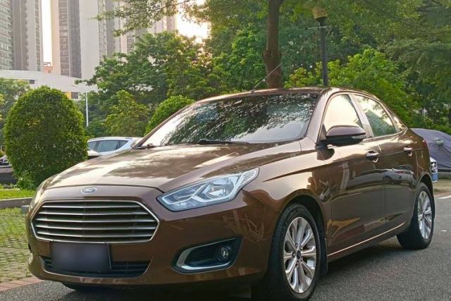 Used Ford Escort 2015 1.5L Automatic Fashion Model